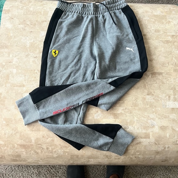 Mens Puma Ferrari gray sweatpants sz.S M - Picture 1 of 6